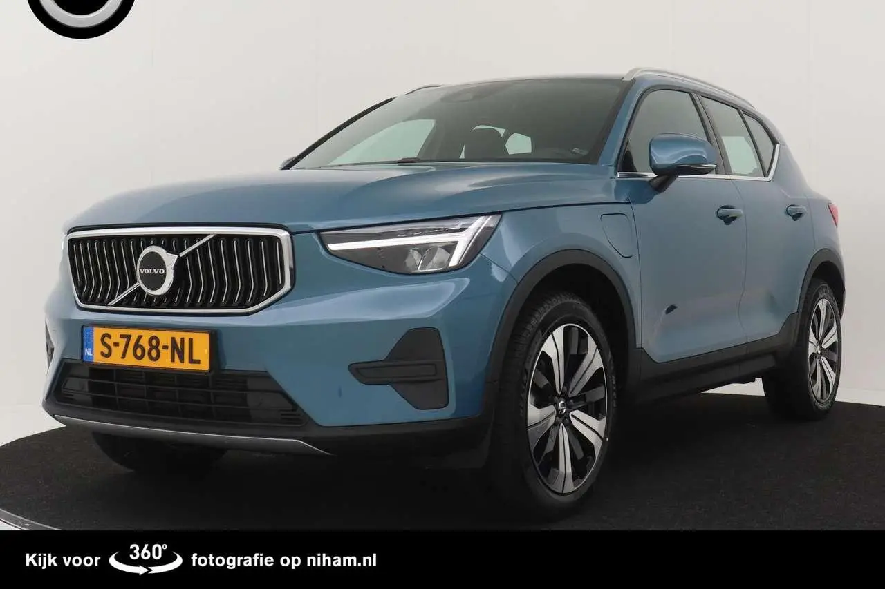 Photo 1 : Volvo Xc40 2023 Hybrid