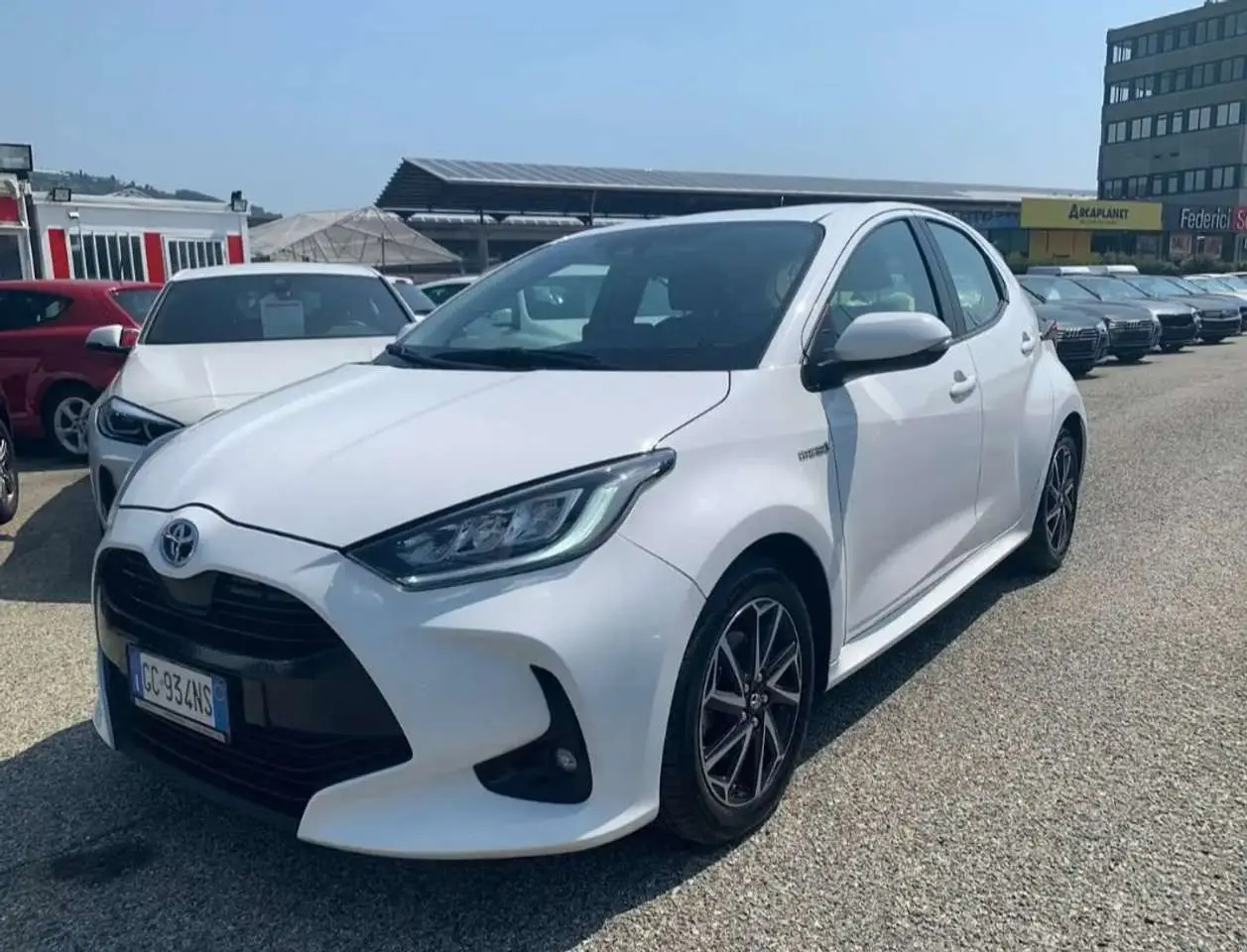 Photo 1 : Toyota Yaris 2020 Hybride