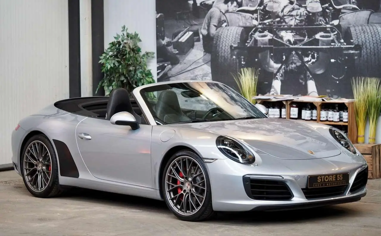 Photo 1 : Porsche 991 2016 Essence