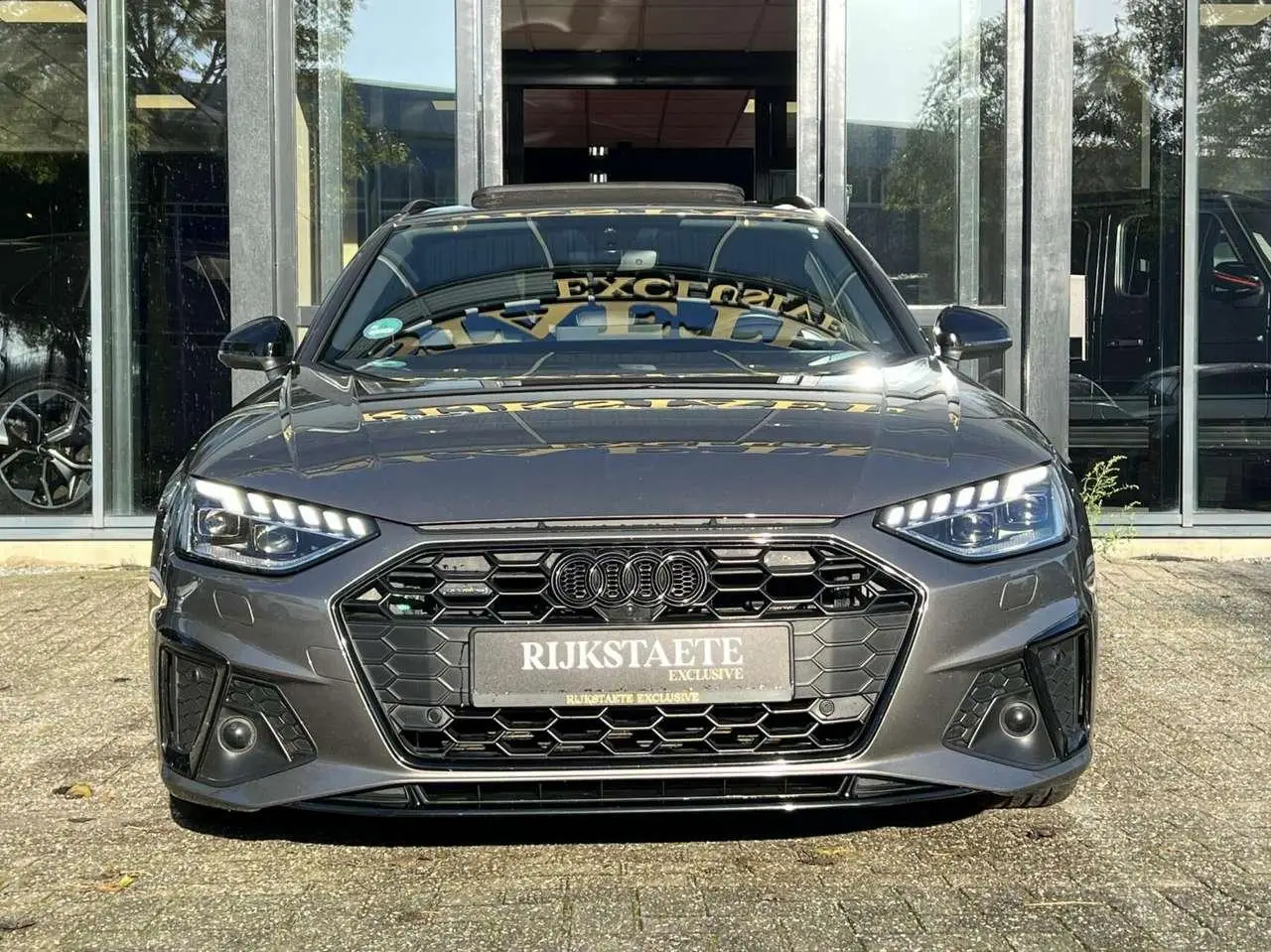 Photo 1 : Audi A4 2019 Diesel