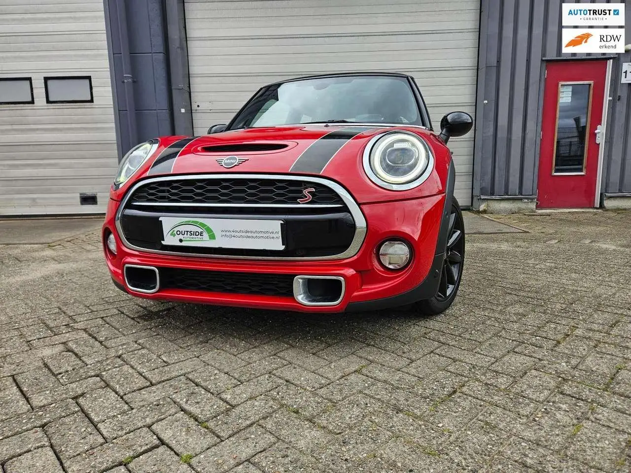 Photo 1 : Mini Cooper 2019 Petrol