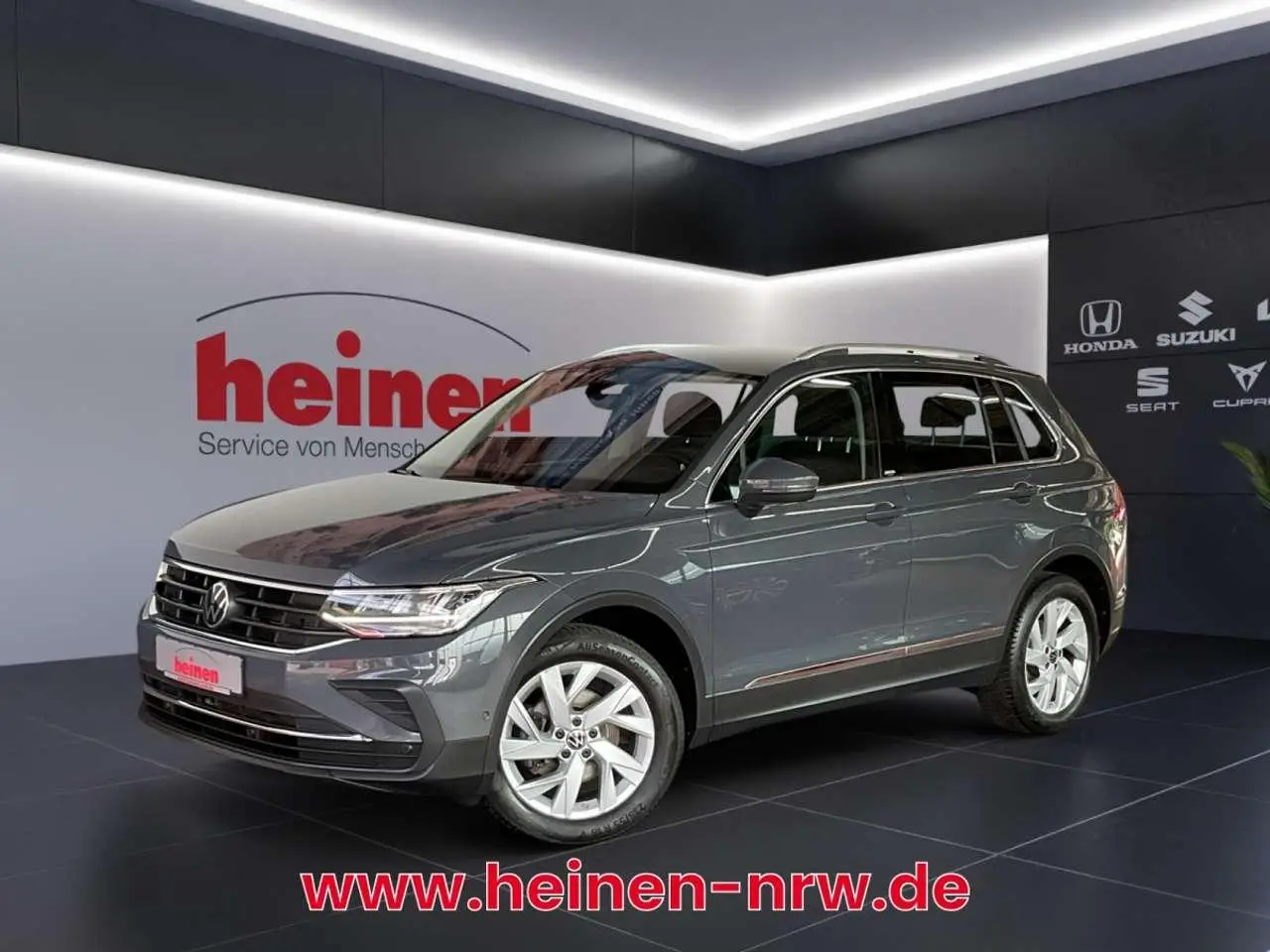 Photo 1 : Volkswagen Tiguan 2023 Petrol