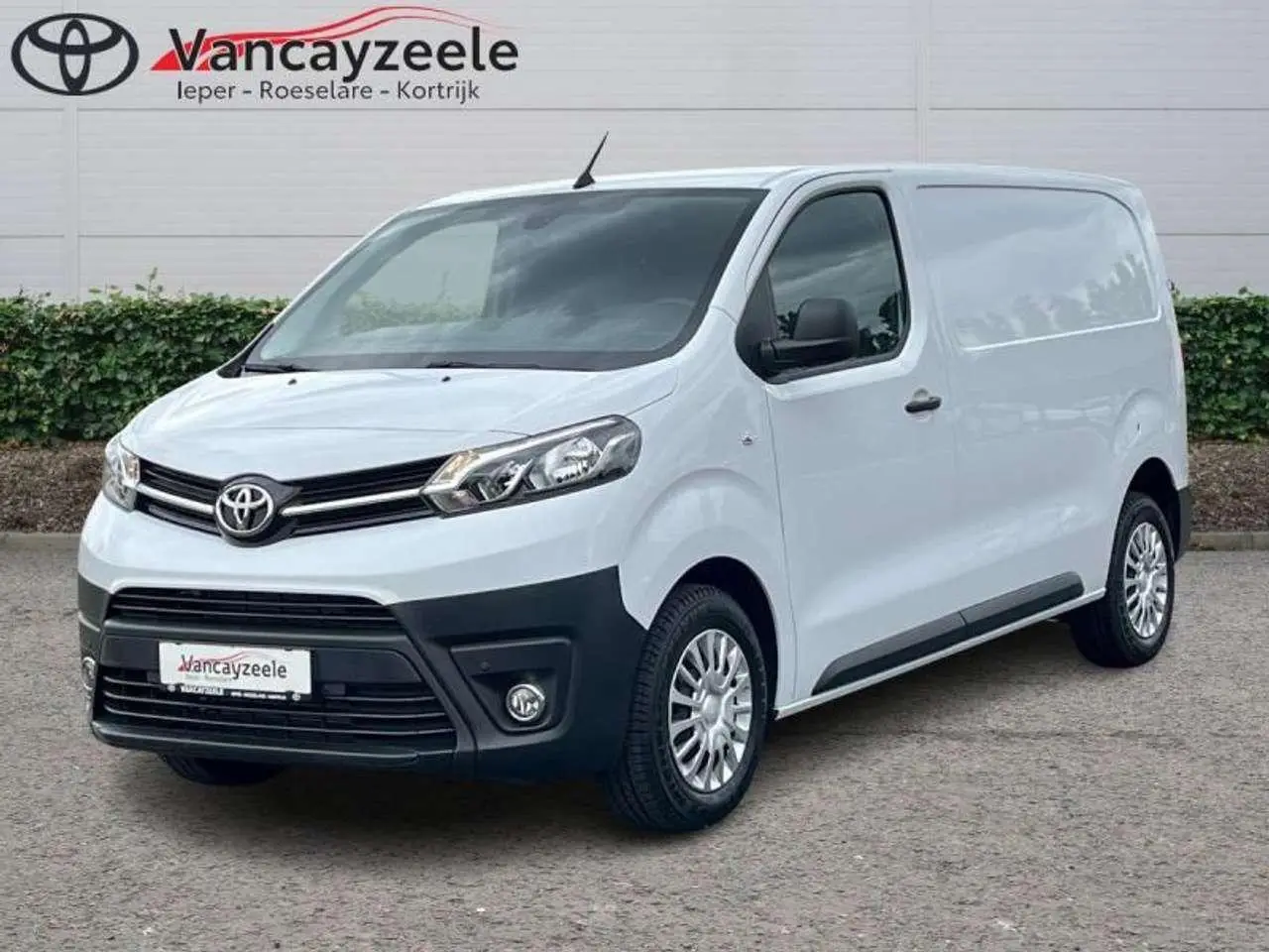 Photo 1 : Toyota Proace 2024 Diesel