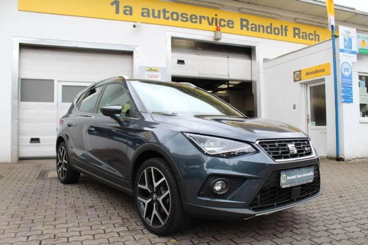 Photo 1 : Seat Arona 2020 Petrol