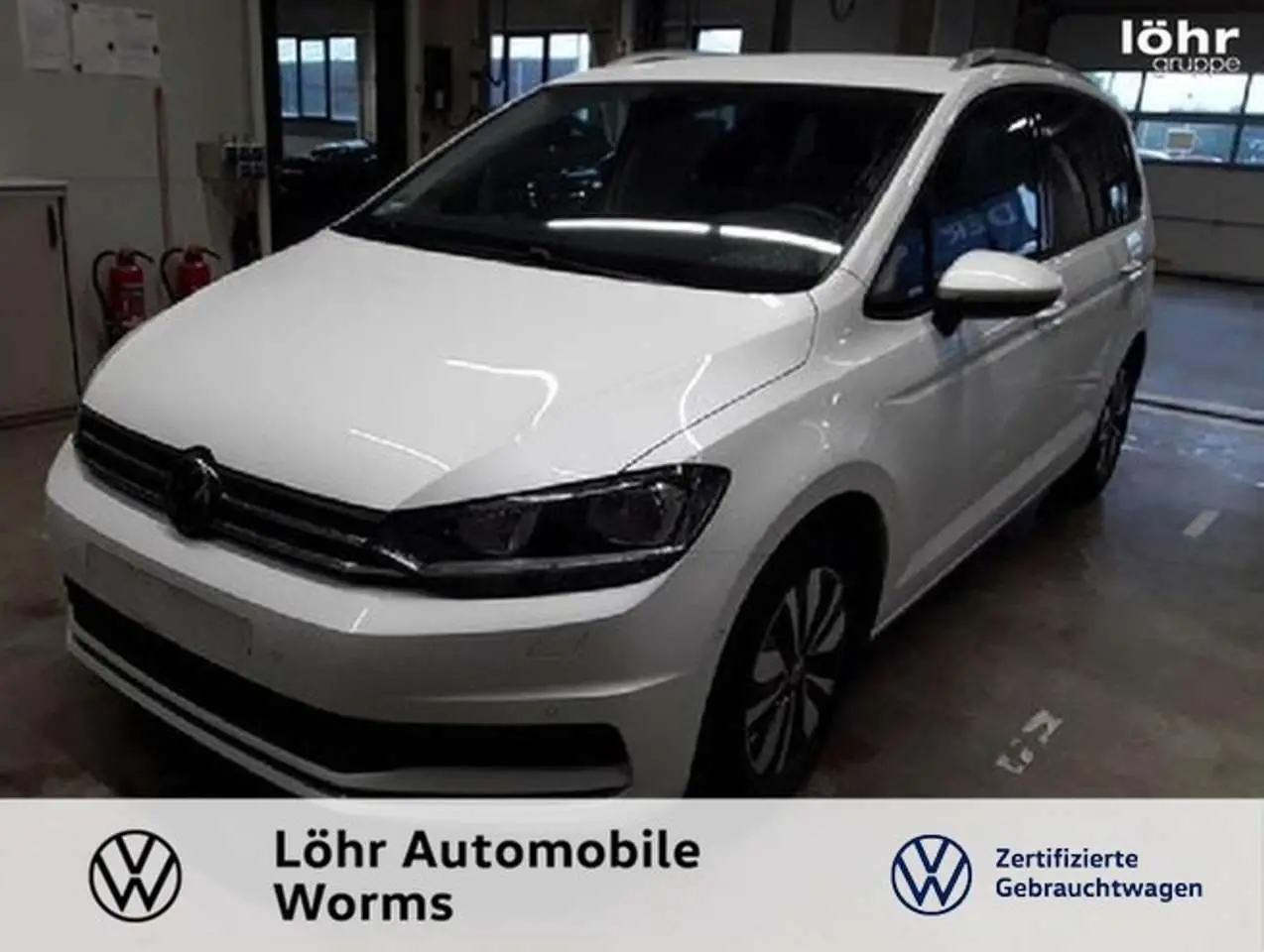 Photo 1 : Volkswagen Touran 2023 Essence