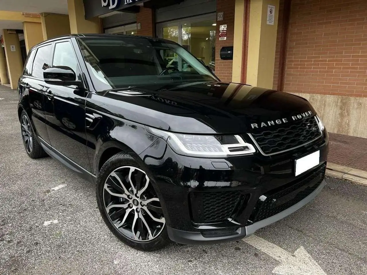 Photo 1 : Land Rover Range Rover Sport 2020 Hybride