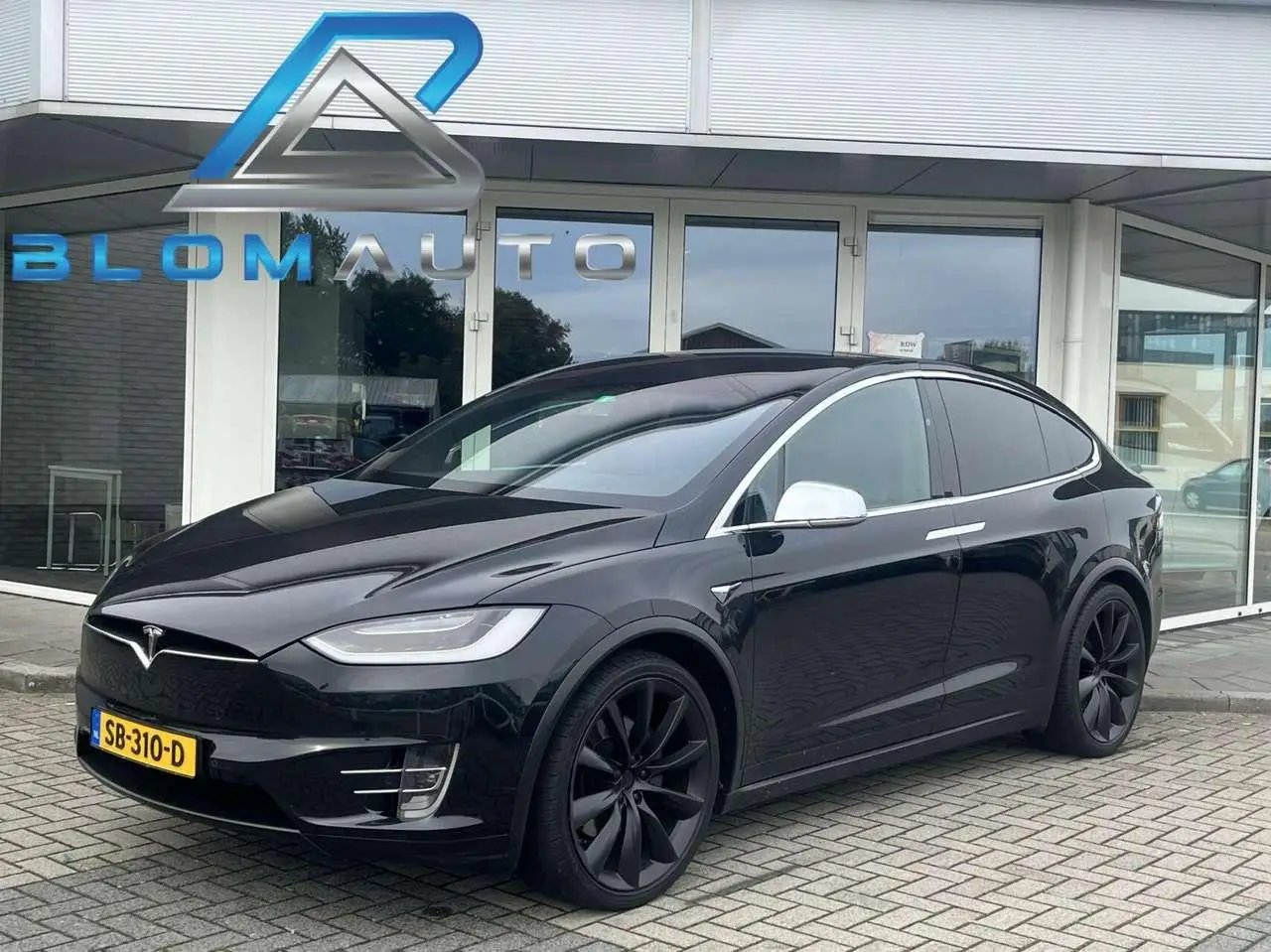 Photo 1 : Tesla Model X 2018 Électrique