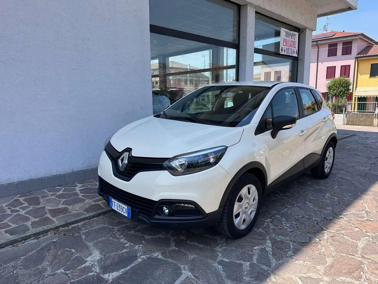 Photo 1 : Renault Captur 2016 Diesel