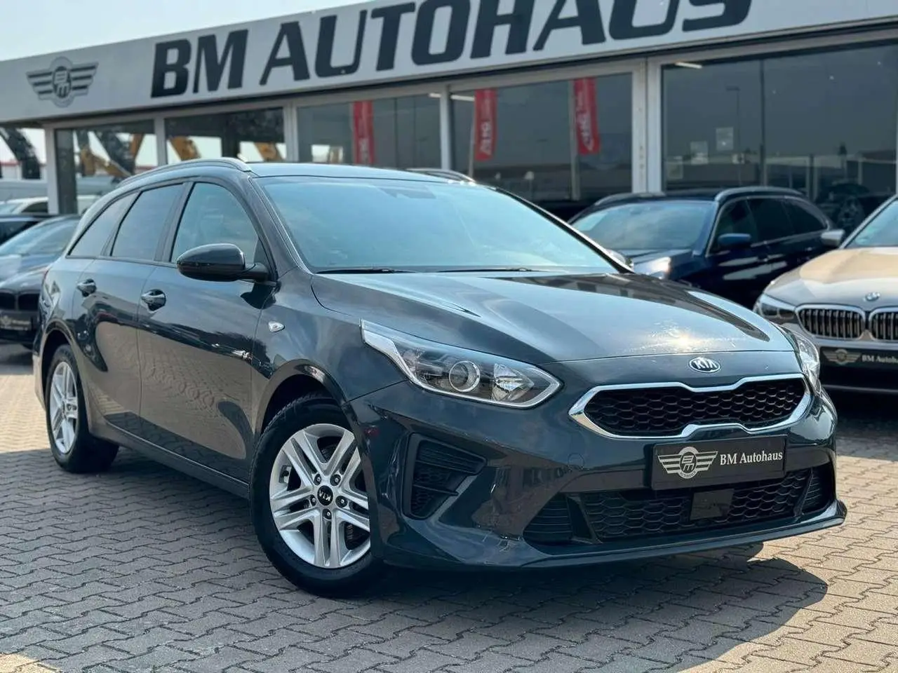 Photo 1 : Kia Ceed 2021 Essence