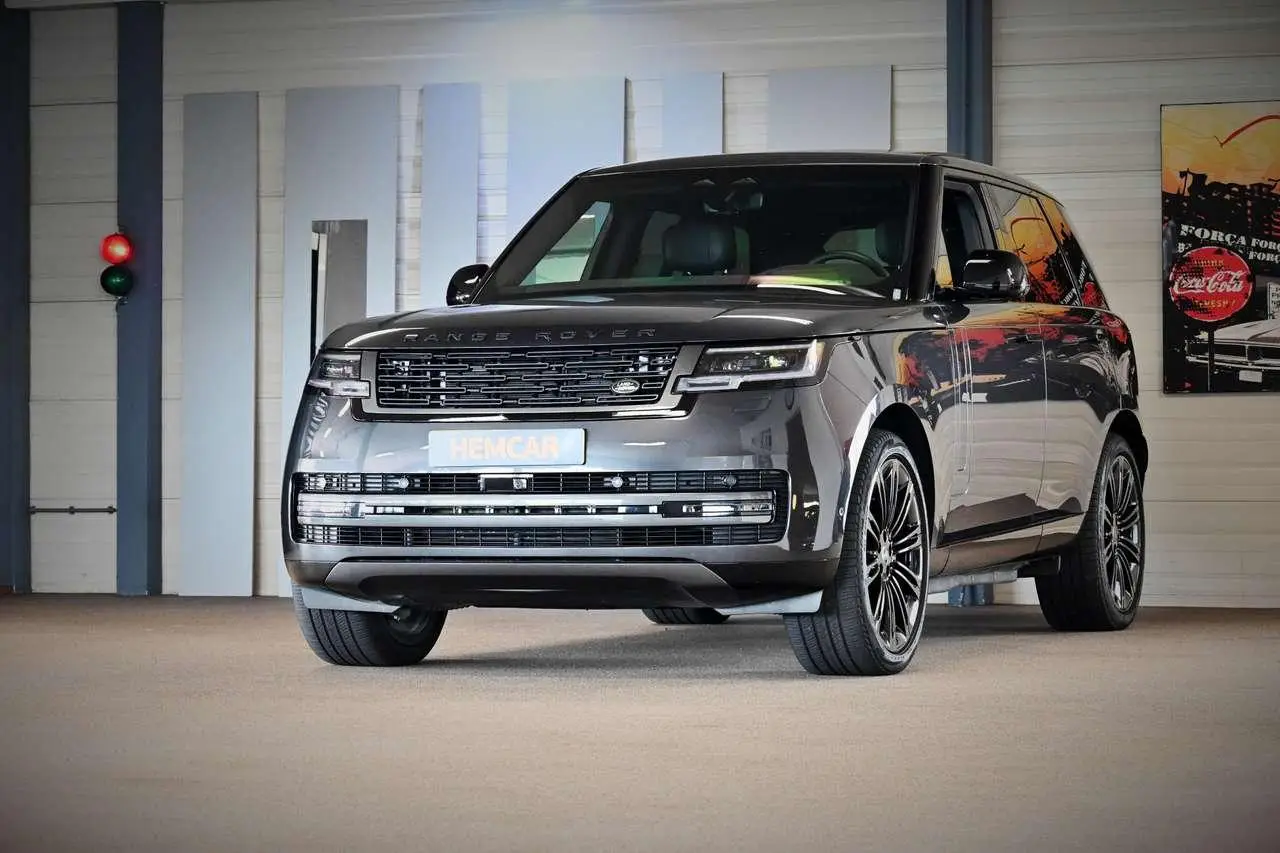 Photo 1 : Land Rover Range Rover 2024 Hybrid