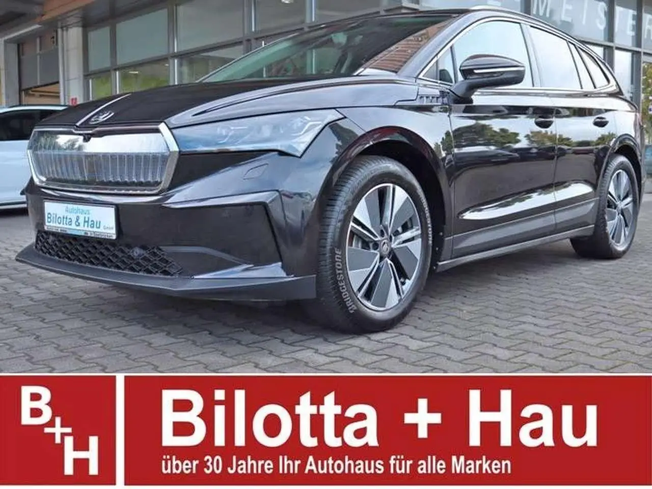 Photo 1 : Skoda Enyaq 2022 Électrique