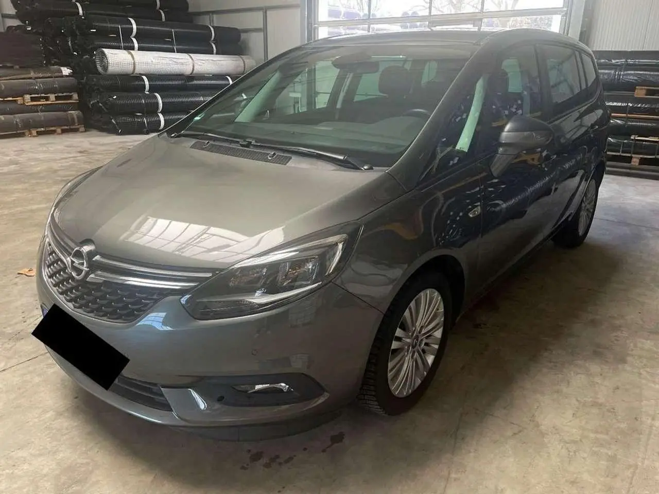 Photo 1 : Opel Zafira 2017 Petrol