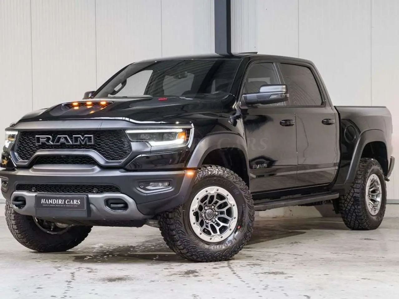 Photo 1 : Dodge Ram 2024 Petrol