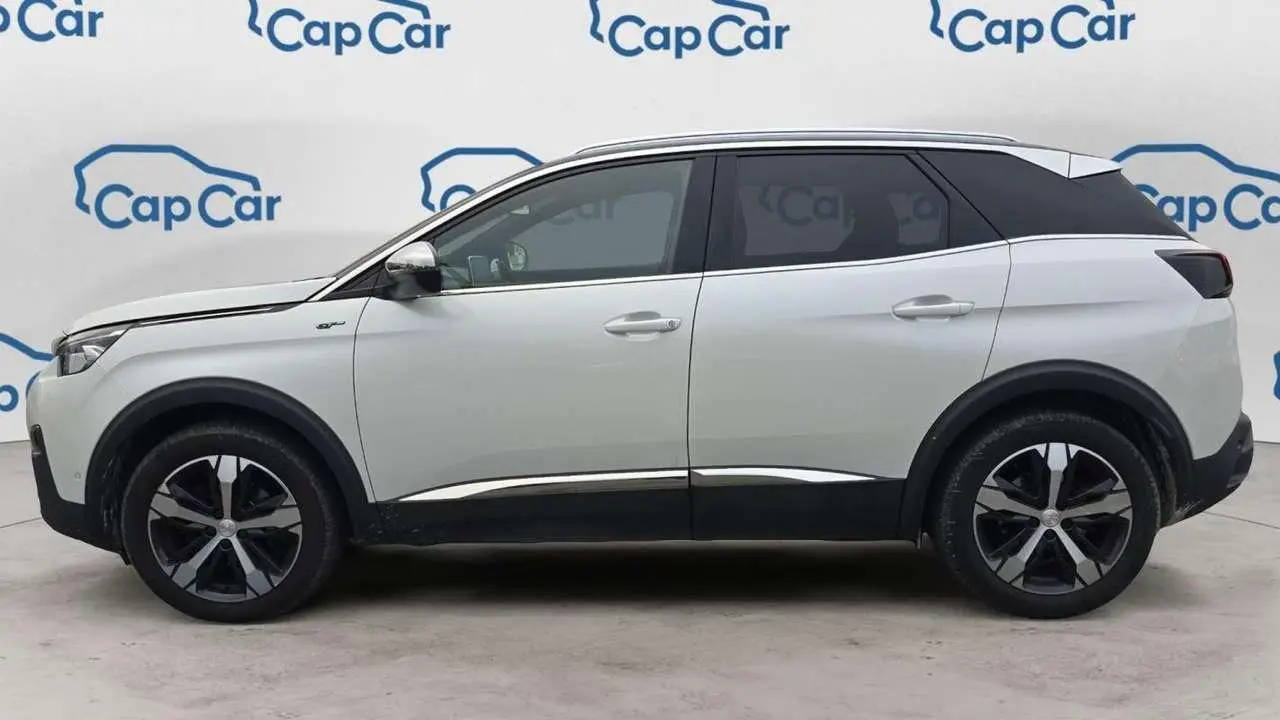 Photo 1 : Peugeot 3008 2018 Diesel