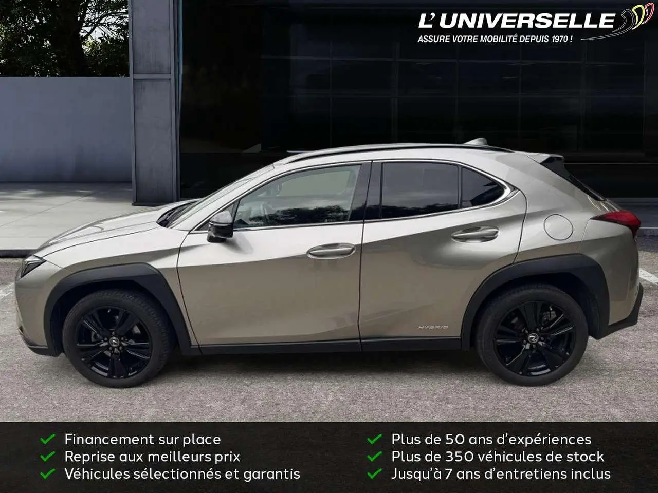 Photo 1 : Lexus Ux 2022 Hybrid