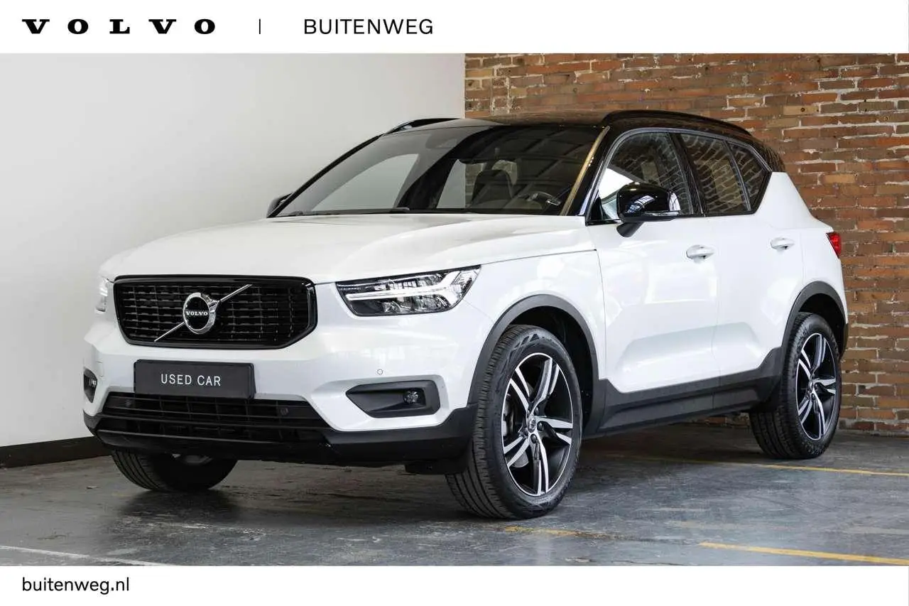 Photo 1 : Volvo Xc40 2019 Petrol