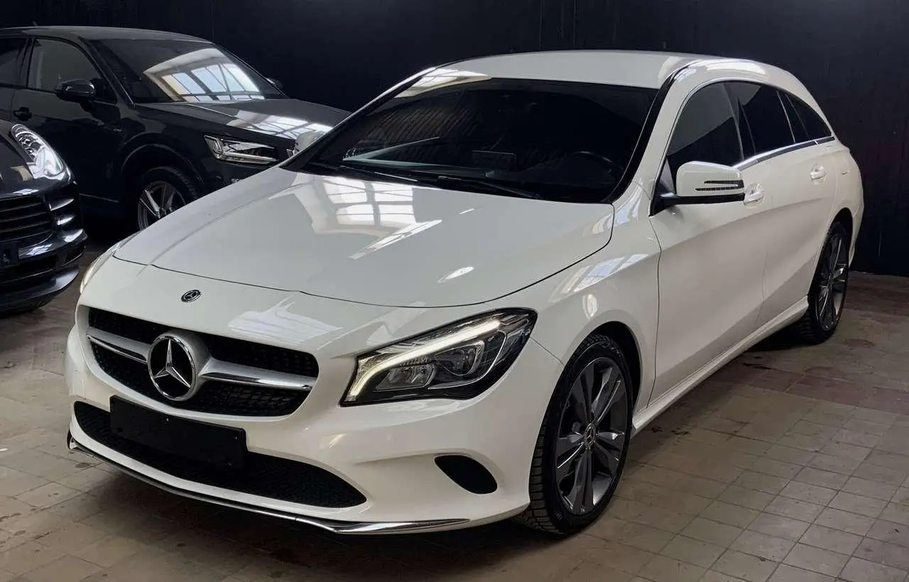 Photo 1 : Mercedes-benz Classe Cla 2019 Petrol