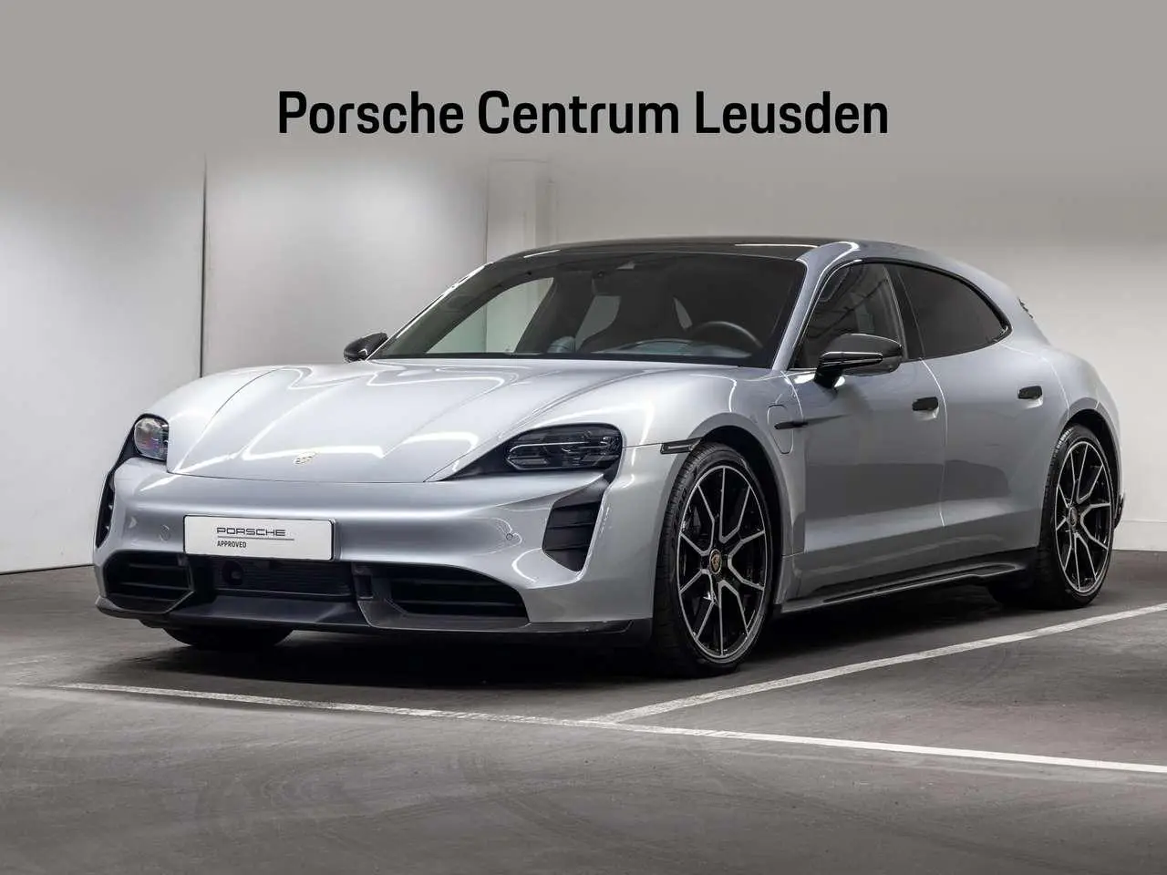 Photo 1 : Porsche Taycan 2023 Électrique