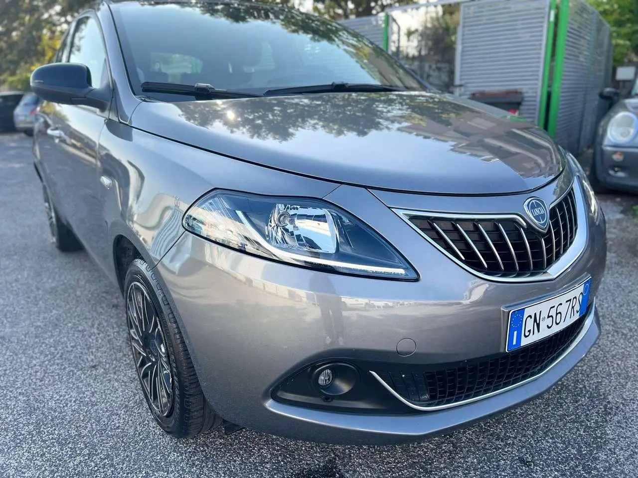 Photo 1 : Lancia Ypsilon 2023 Hybrid