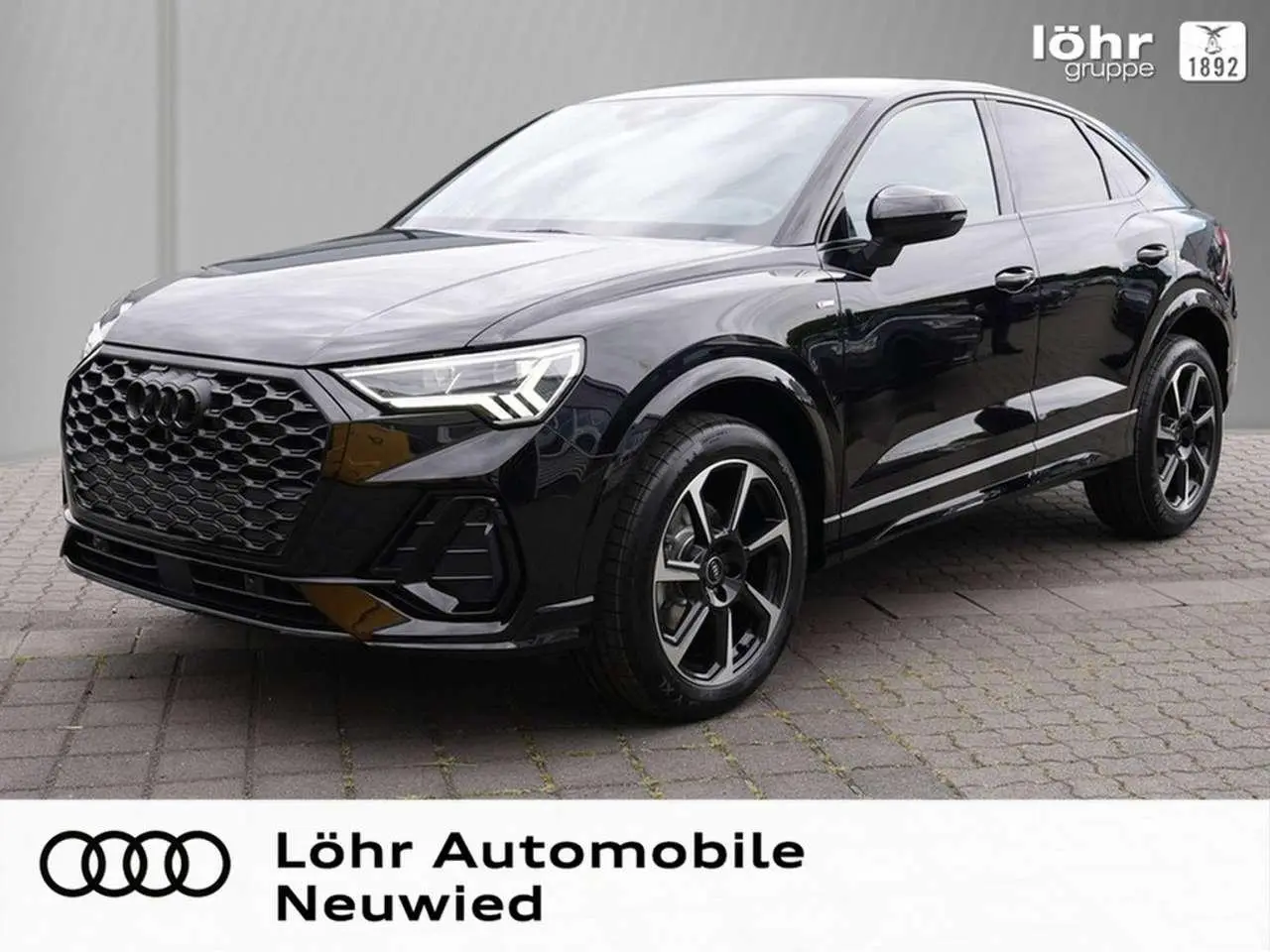 Photo 1 : Audi Q3 2024 Essence