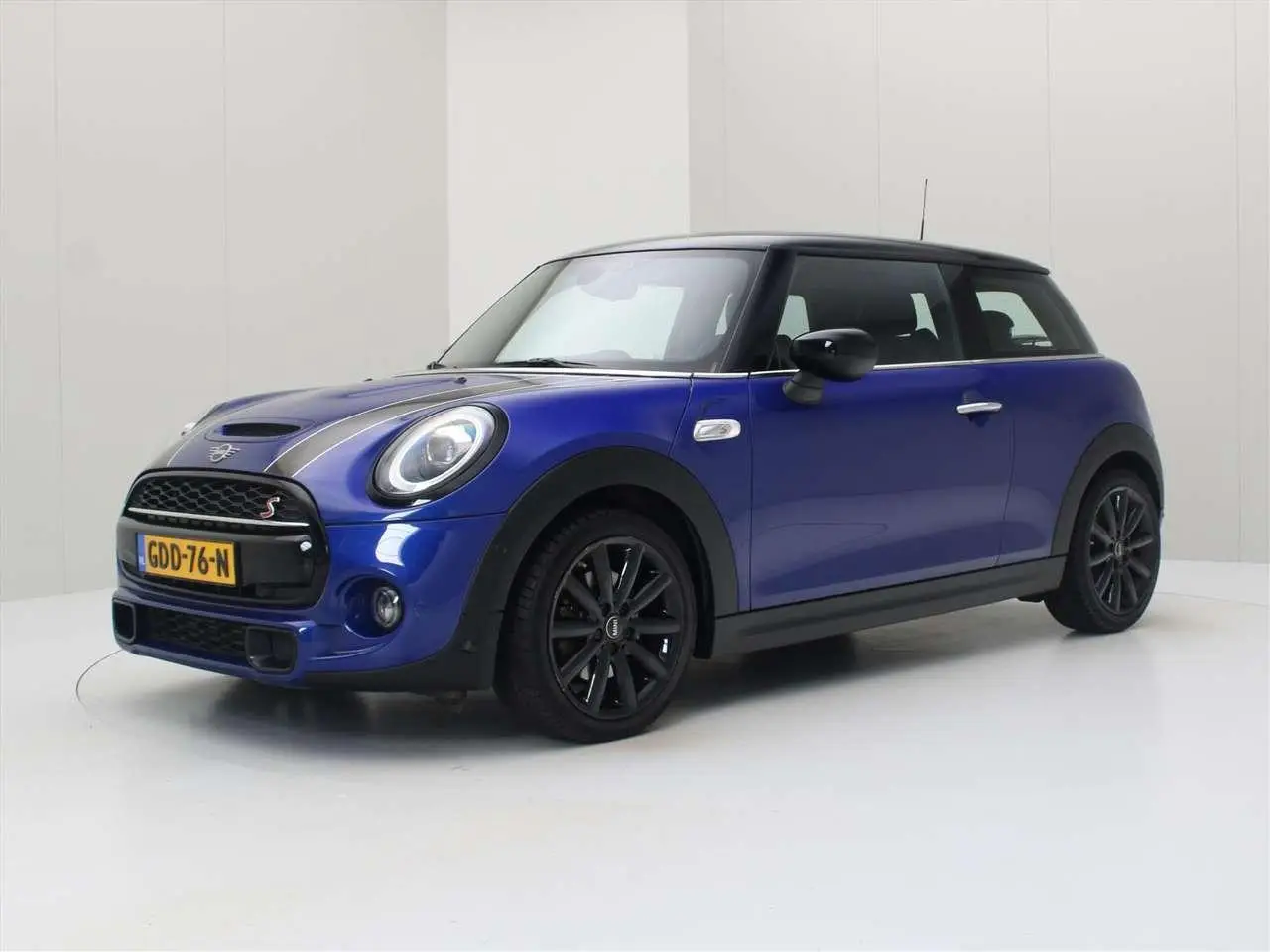 Photo 1 : Mini Cooper 2020 Petrol