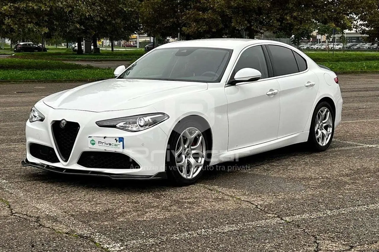 Photo 1 : Alfa Romeo Giulia 2020 Diesel