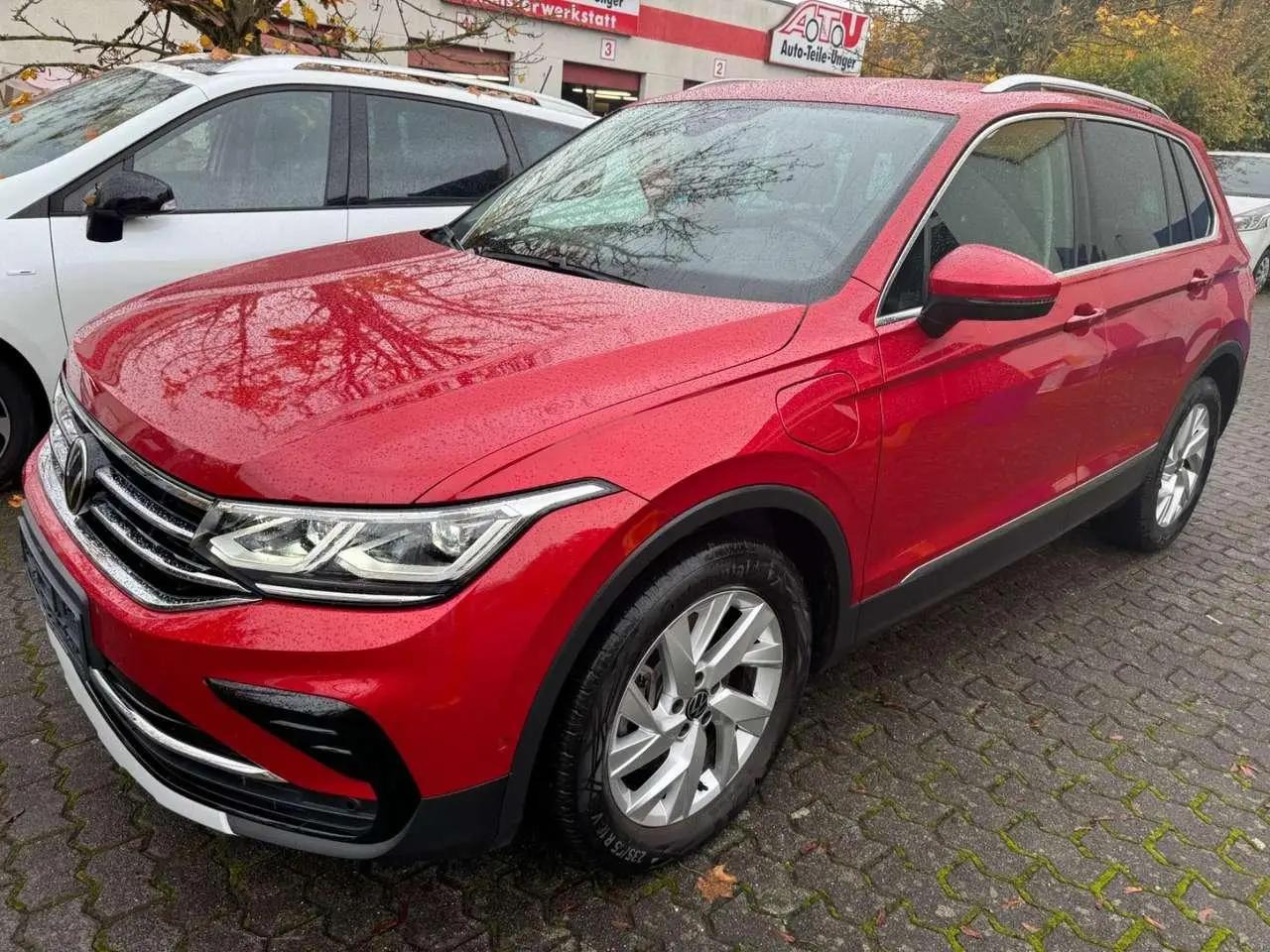 Photo 1 : Volkswagen Tiguan 2023 Hybrid