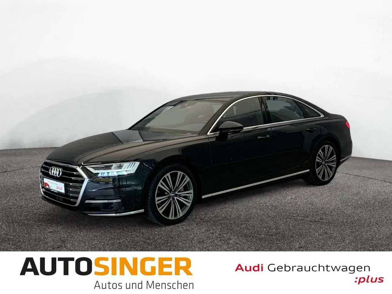 Photo 1 : Audi A8 2019 Petrol