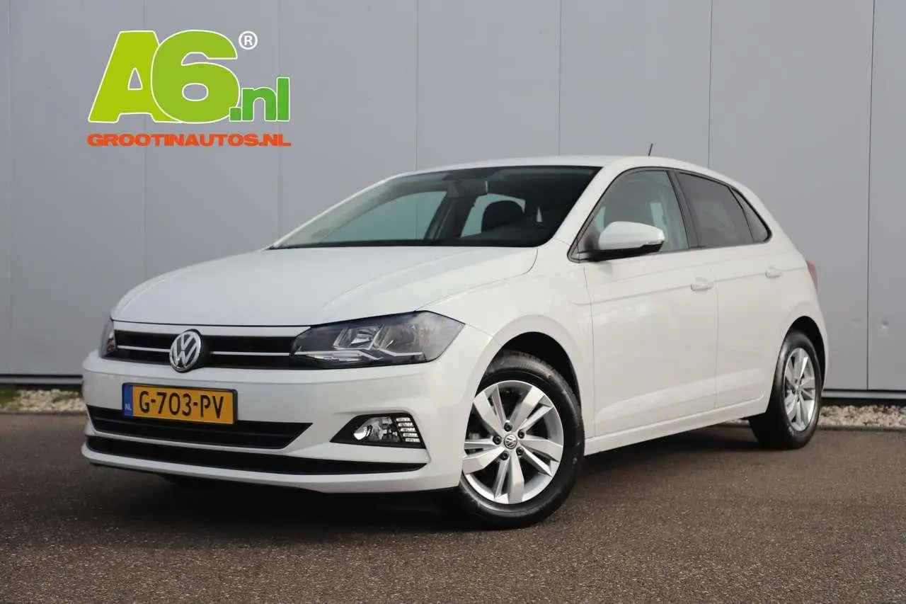 Photo 1 : Volkswagen Polo 2019 Petrol