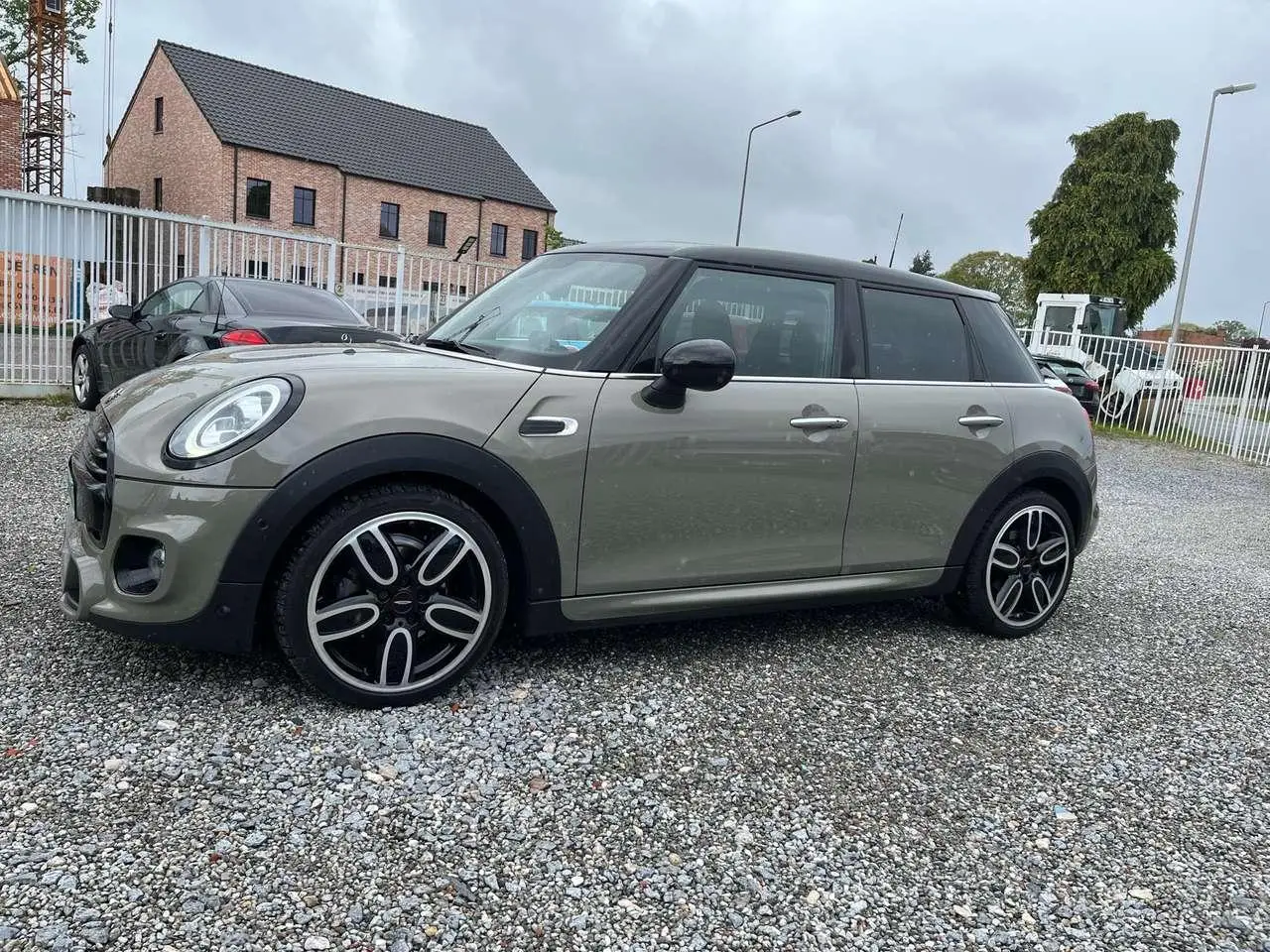 Photo 1 : Mini Cooper 2018 Petrol