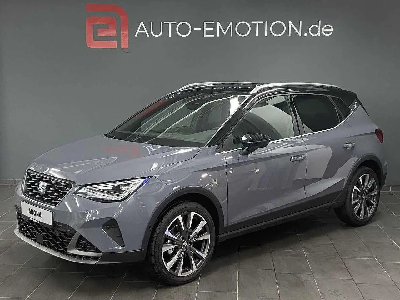 Photo 1 : Seat Arona 2024 Petrol