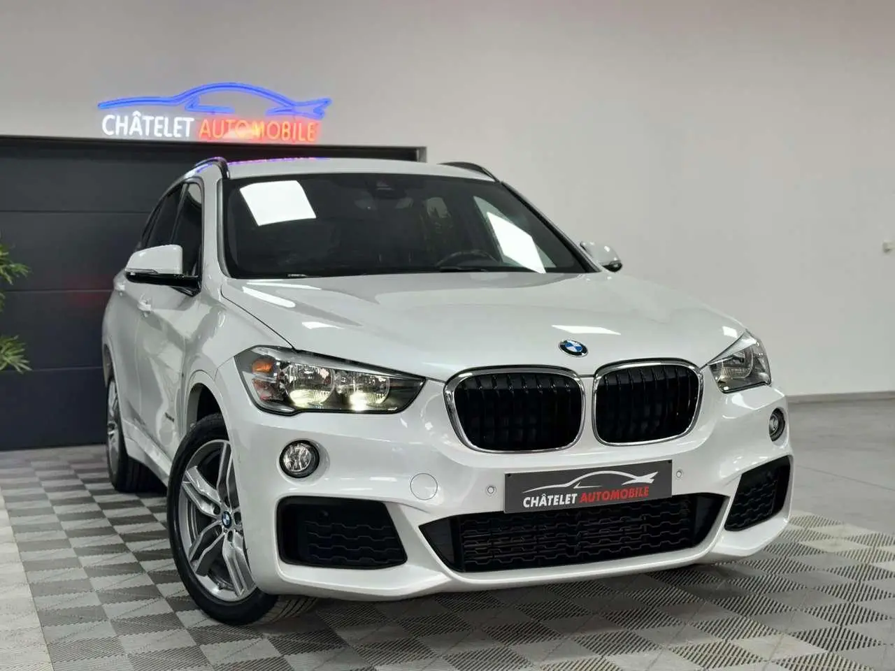 Photo 1 : Bmw X1 2016 Petrol