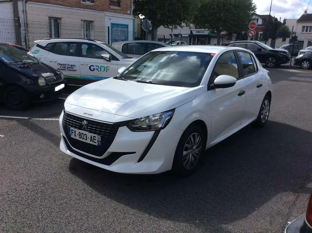 Photo 1 : Peugeot 208 2021 Diesel