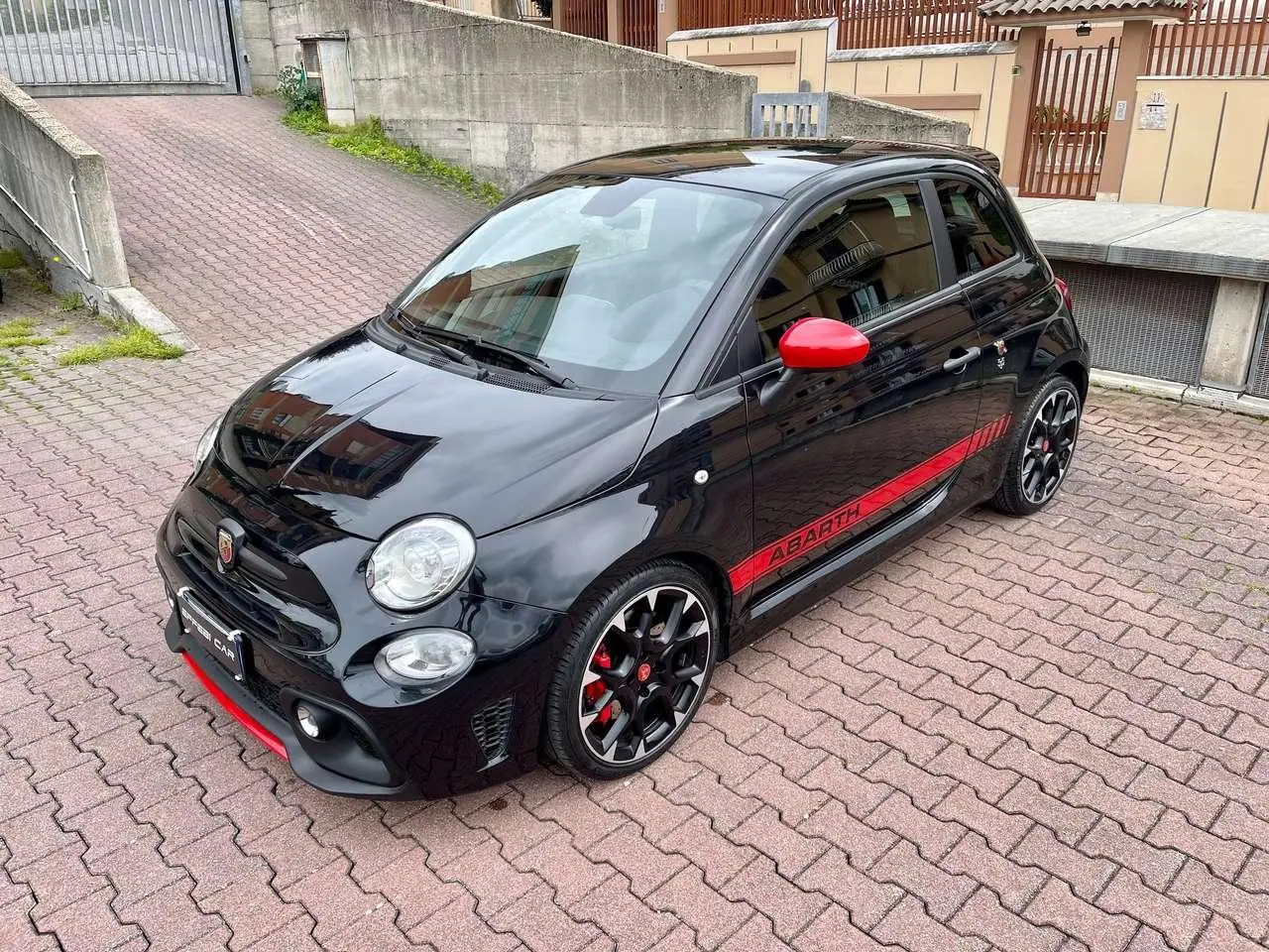 Photo 1 : Abarth 595 2020 Petrol