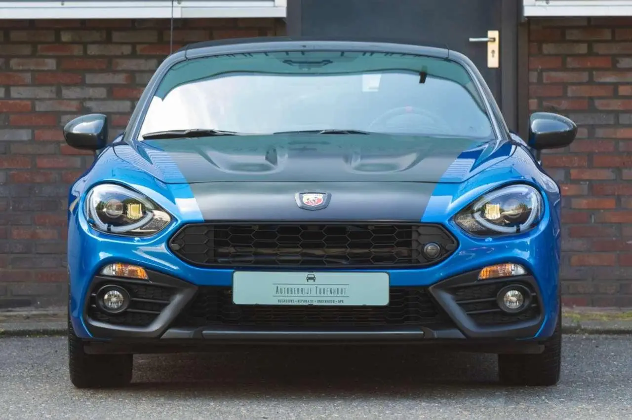 Photo 1 : Fiat 124 Spider 2017 Essence