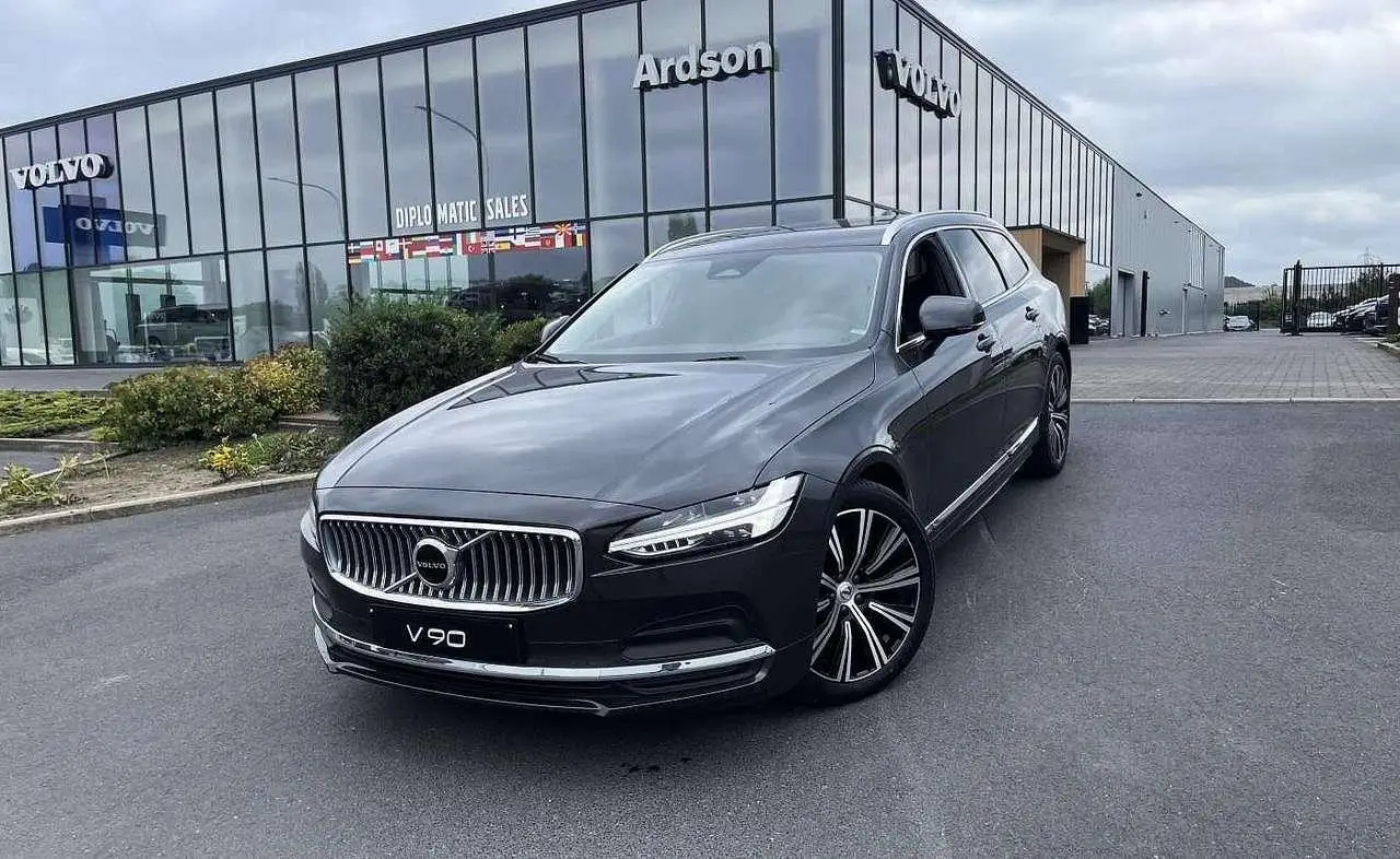 Photo 1 : Volvo V90 2024 Hybrid