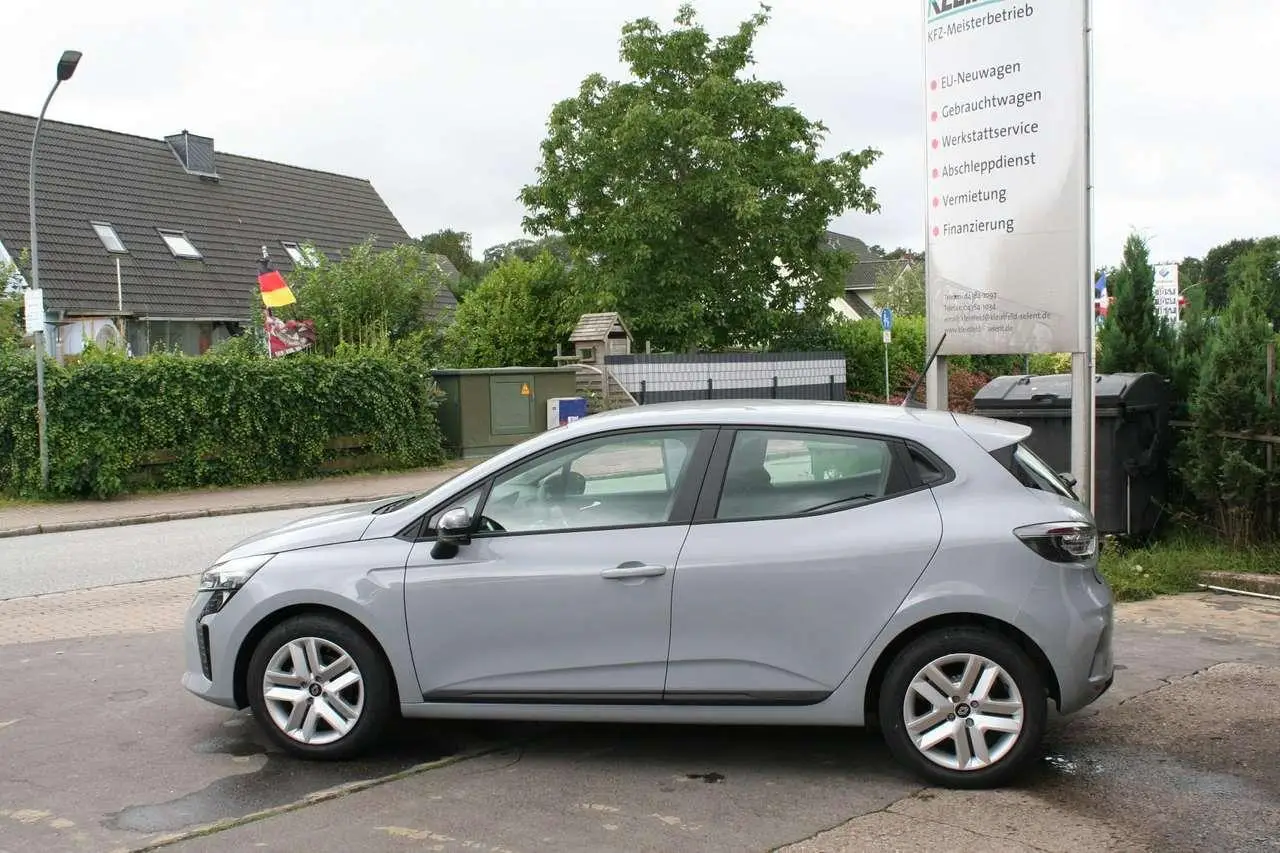 Photo 1 : Renault Clio 2024 Essence