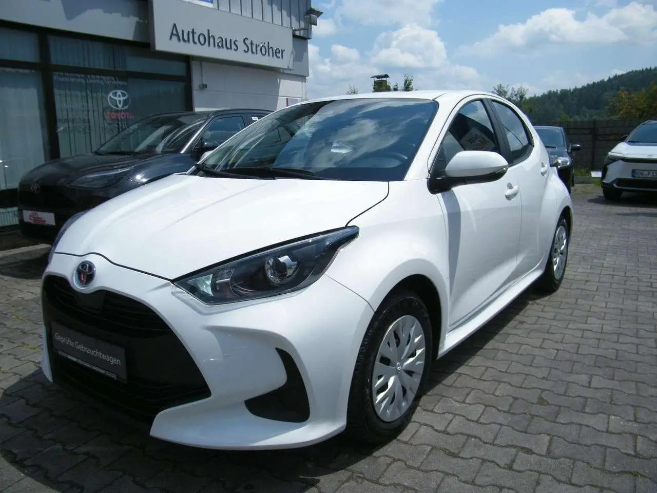 Photo 1 : Toyota Yaris 2022 Hybrid