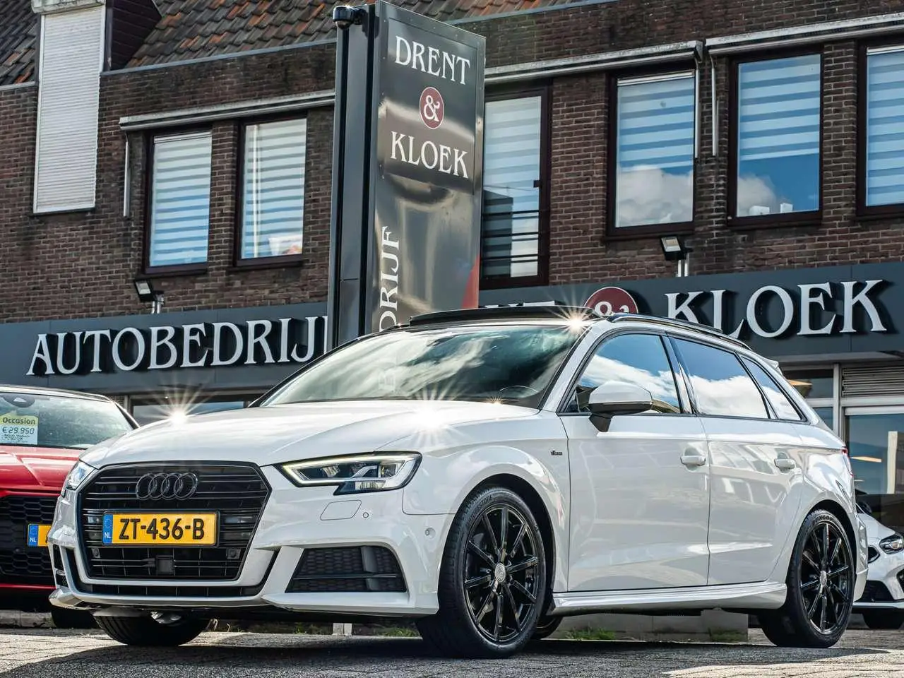 Photo 1 : Audi A3 2019 Petrol