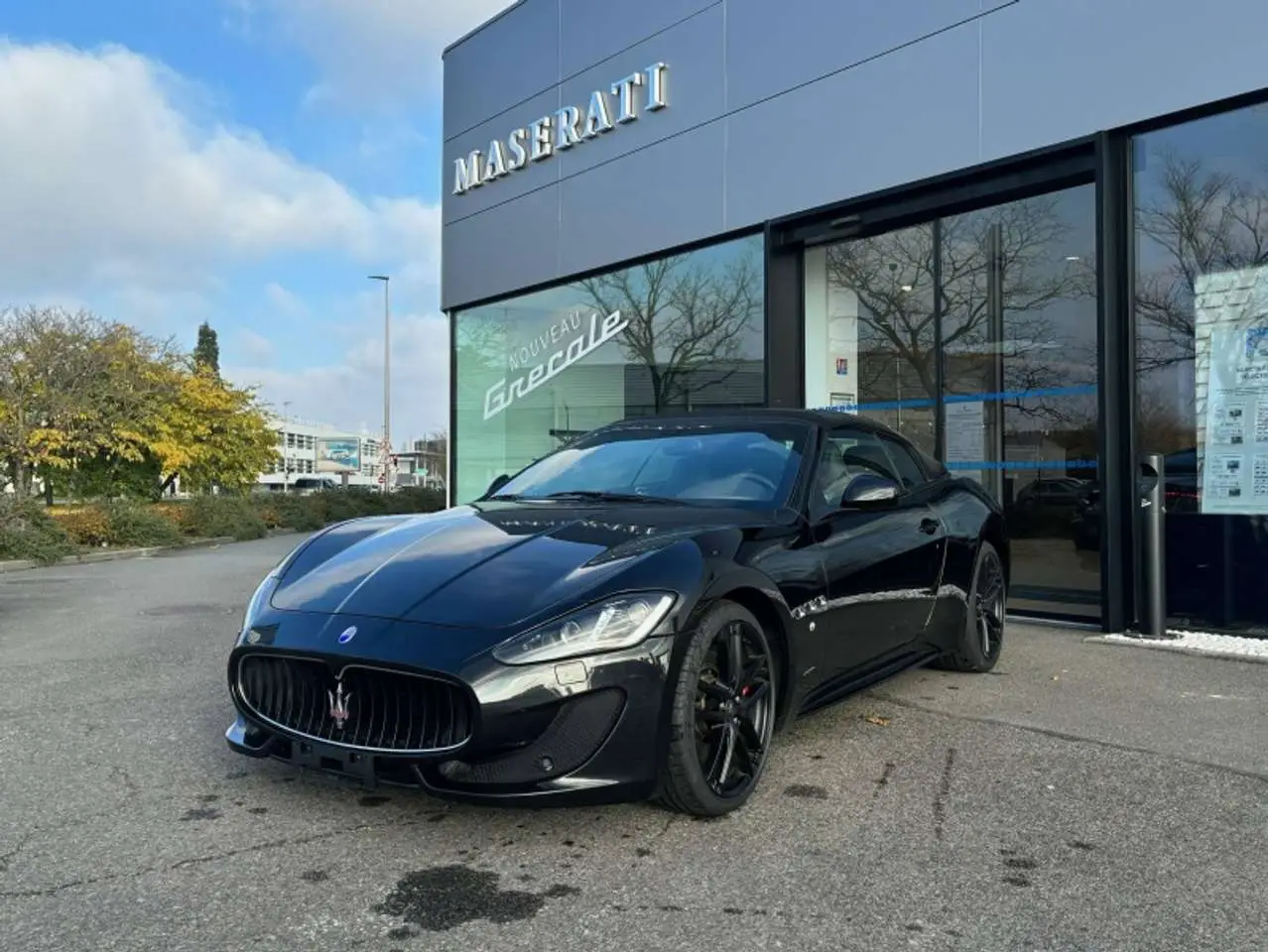 Photo 1 : Maserati Grancabrio 2016 Essence