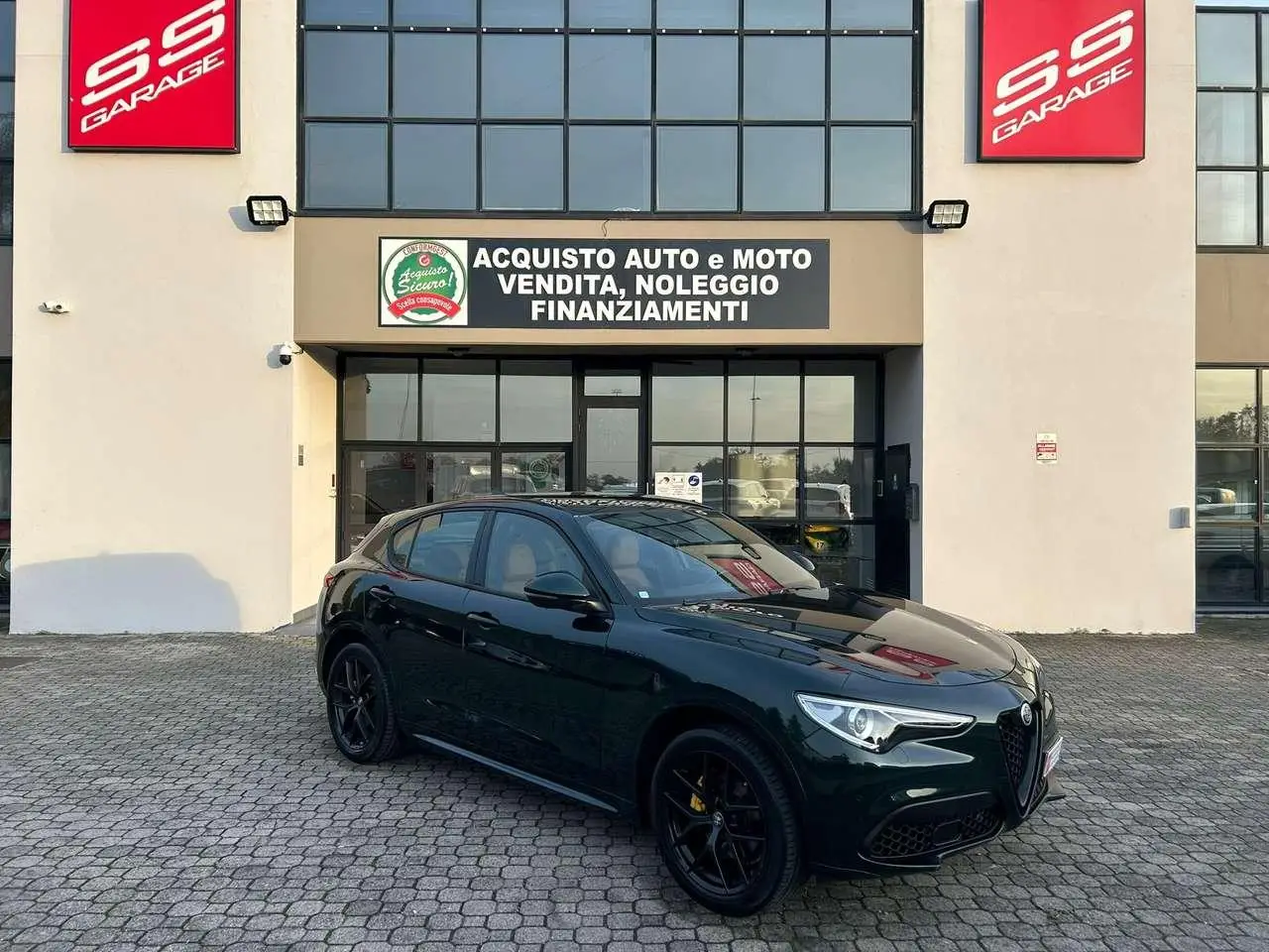 Photo 1 : Alfa Romeo Stelvio 2020 Petrol