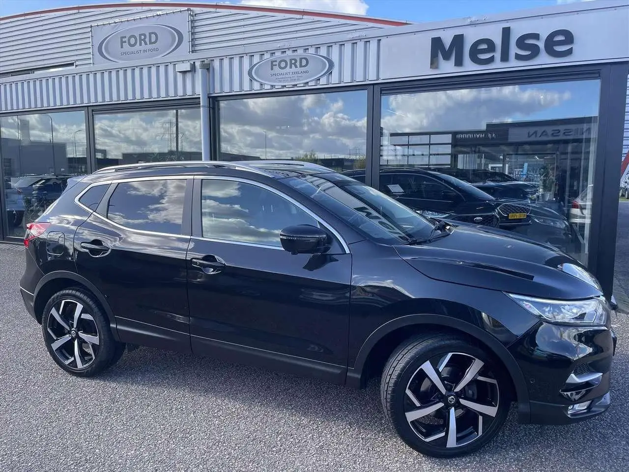 Photo 1 : Nissan Qashqai 2018 Petrol