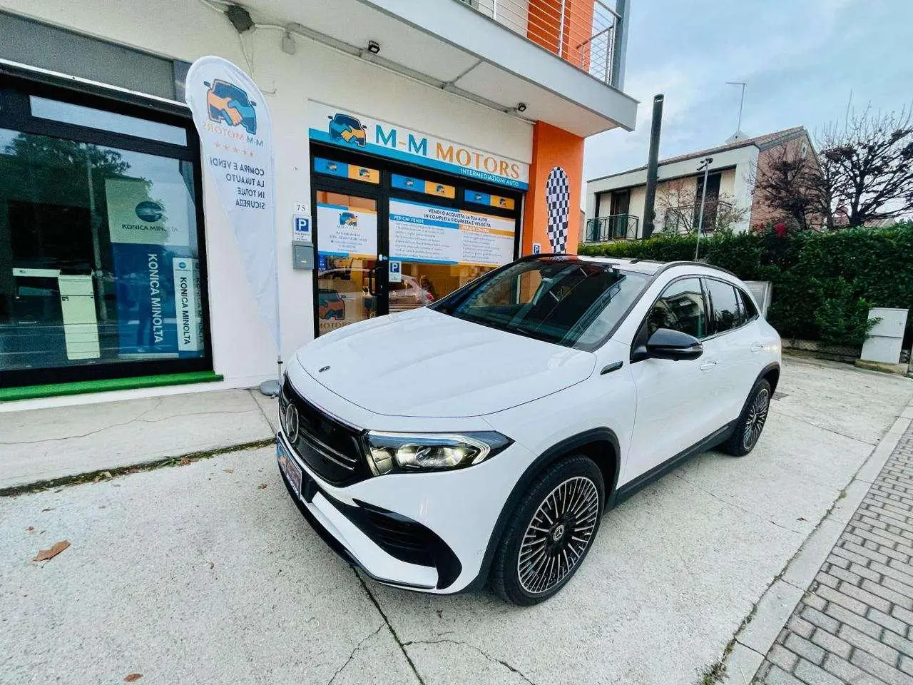 Photo 1 : Mercedes-benz Eqa 2022 Electric