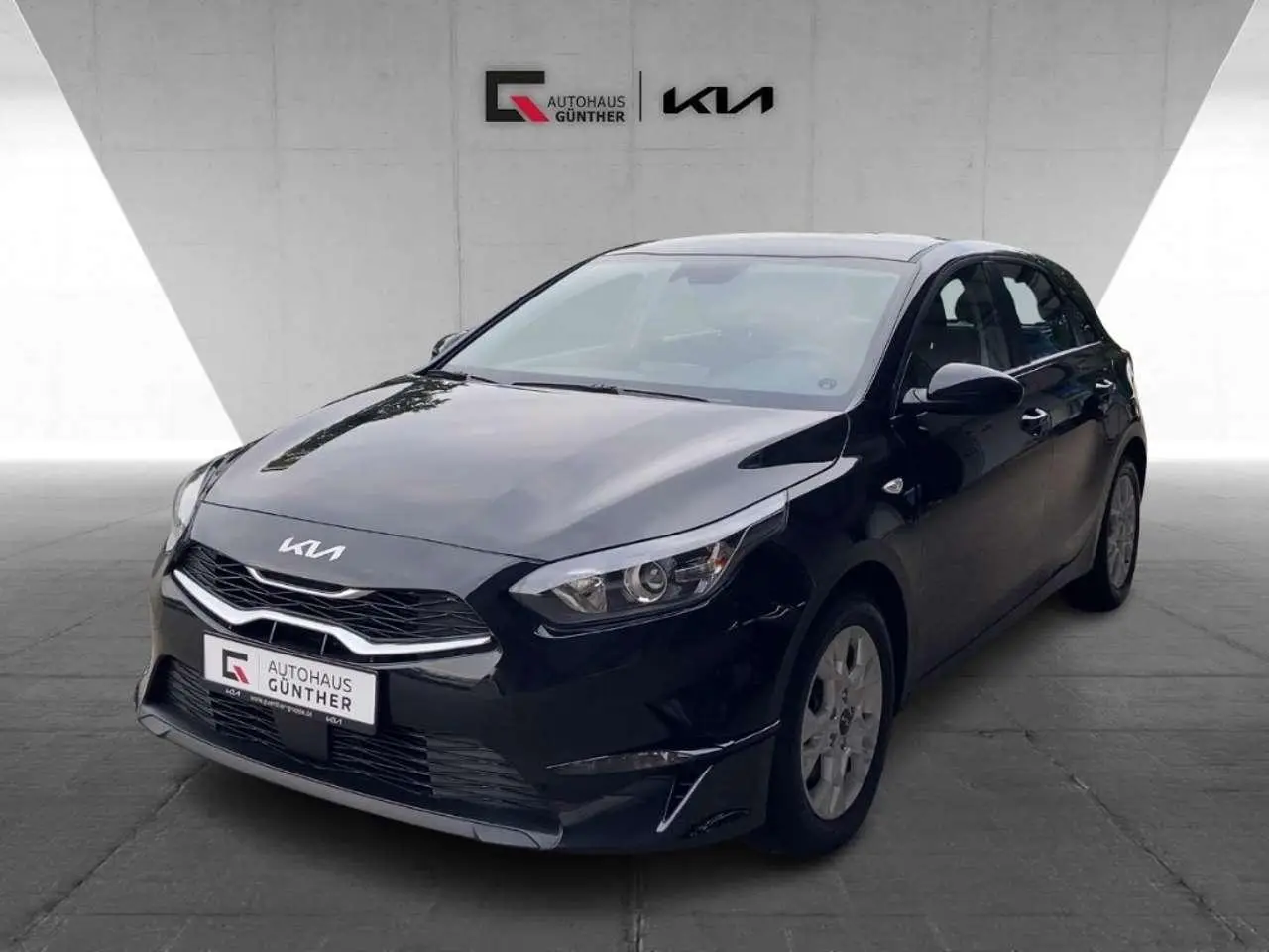 Photo 1 : Kia Ceed 2023 Petrol