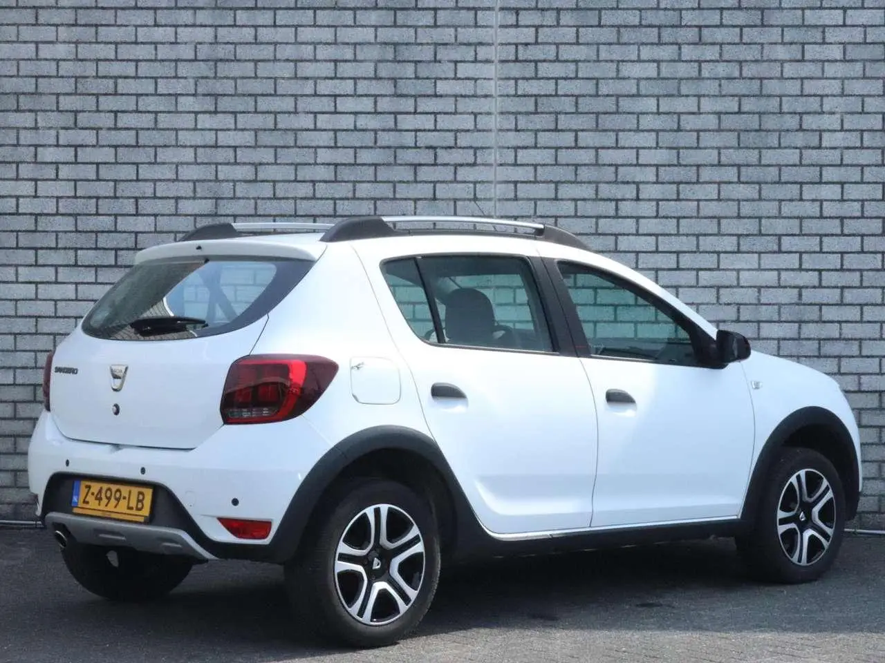 Photo 1 : Dacia Sandero 2019 Petrol