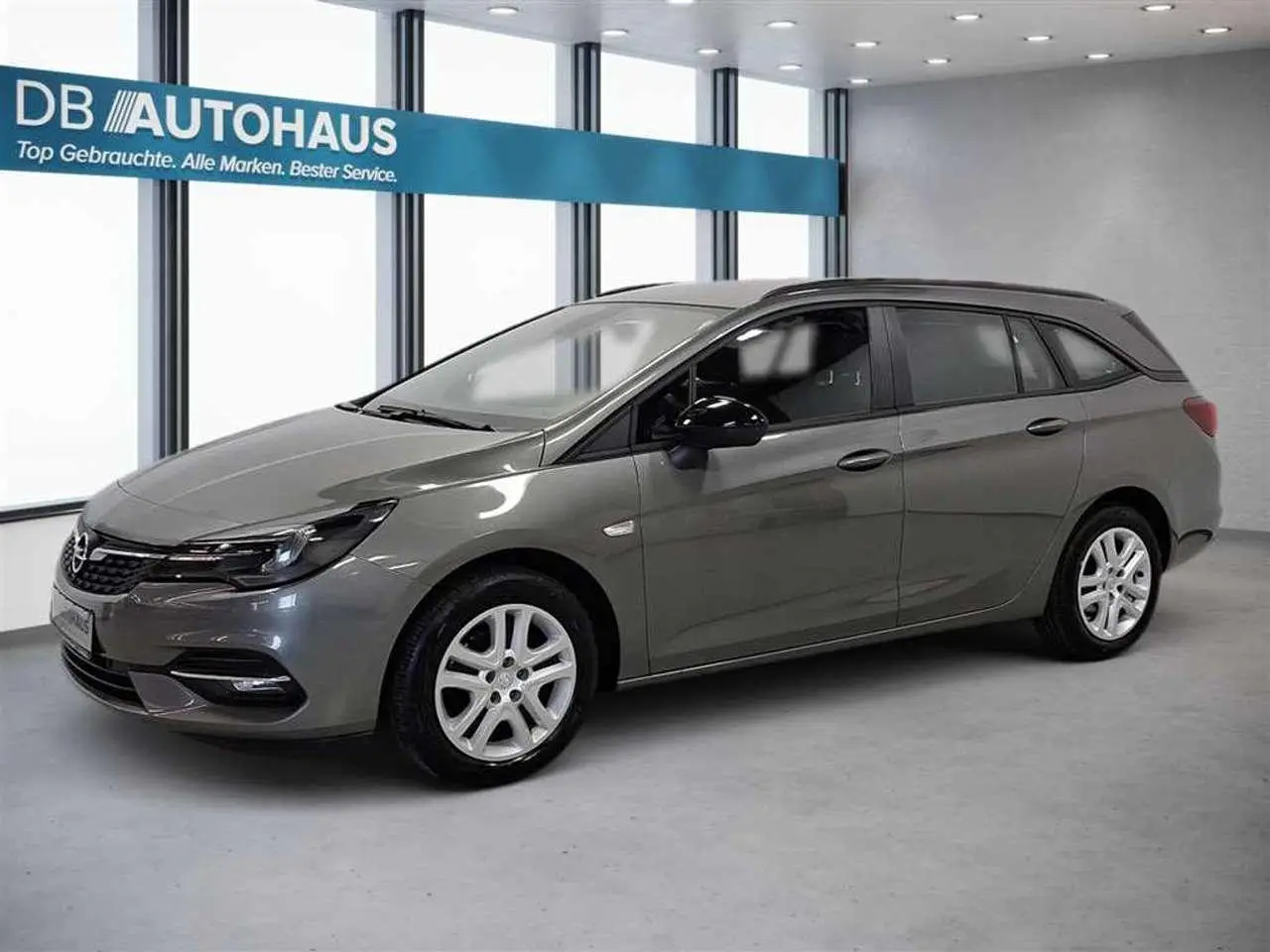 Photo 1 : Opel Astra 2021 Petrol