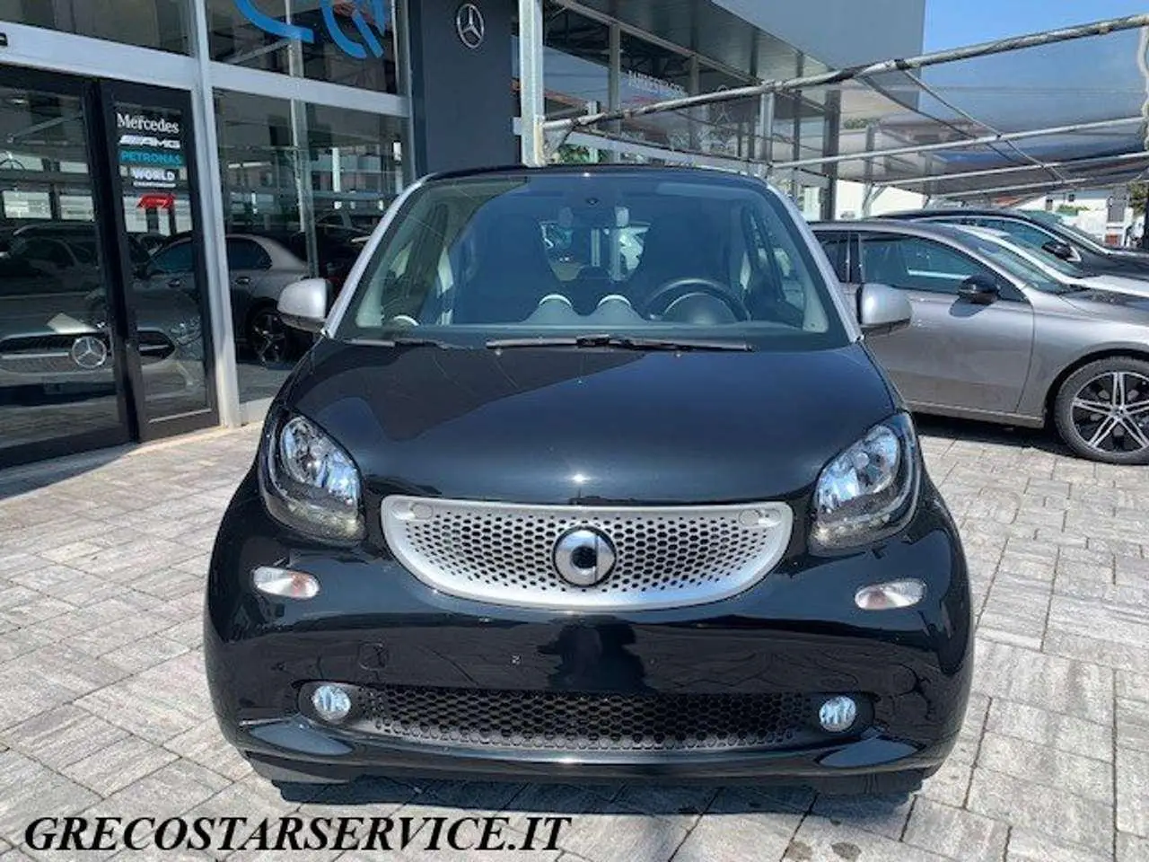 Photo 1 : Smart Fortwo 2018 Petrol