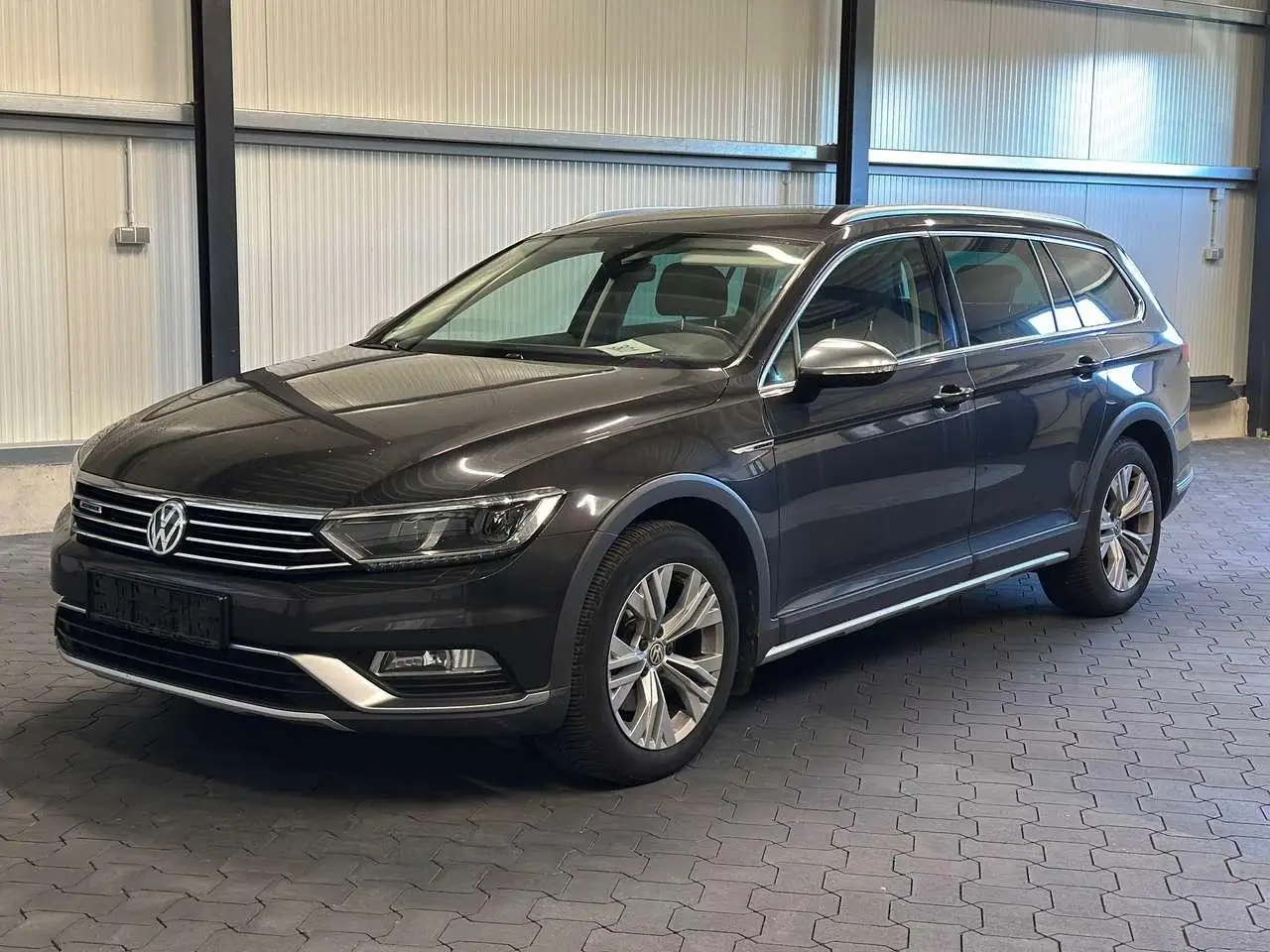 Photo 1 : Volkswagen Passat 2018 Diesel