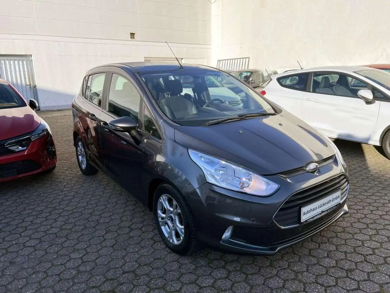 Photo 1 : Ford B-max 2016 Essence