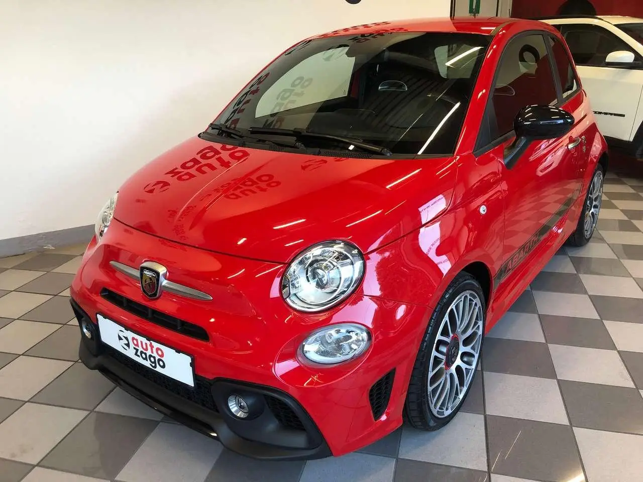 Photo 1 : Abarth 595 2020 Petrol